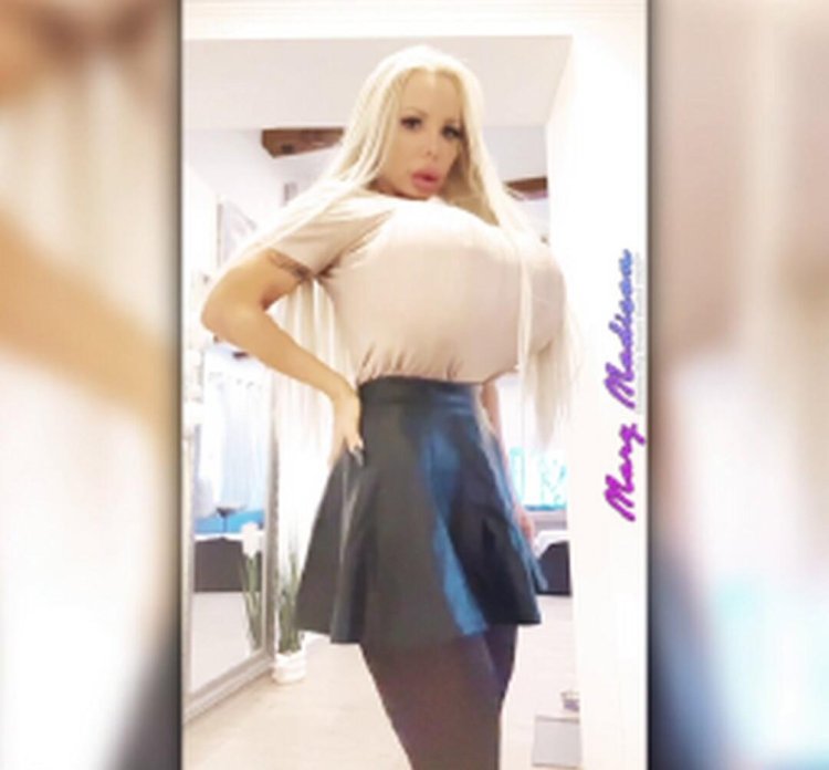 Bimbo Ivana vladislava before surgery