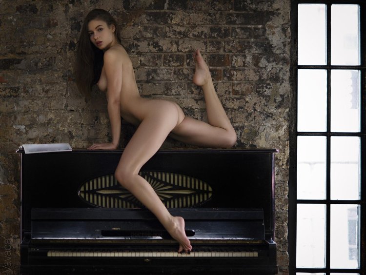 Girl on the piano