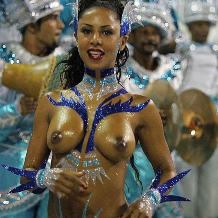 Carnival in Rio de Janeiro naked
