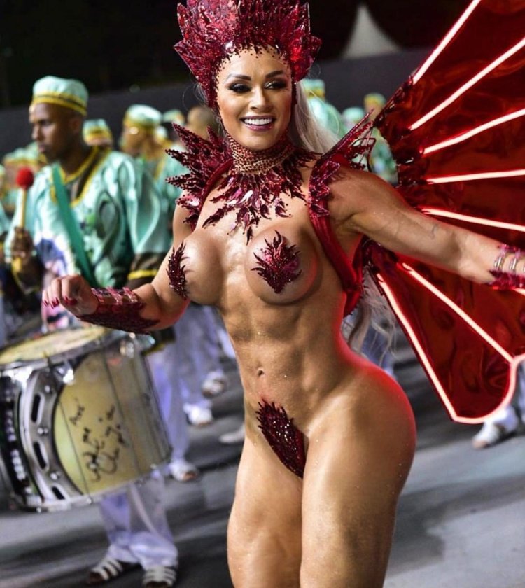 Viviana Arauzho Carnival