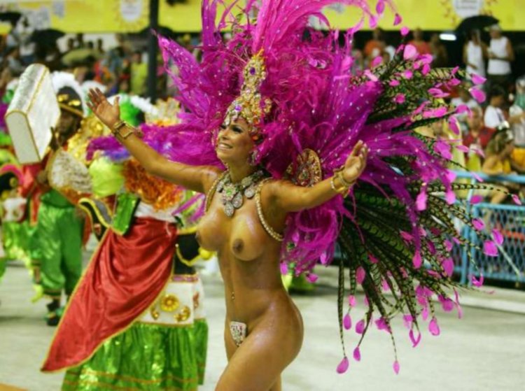Brazilian carnival of girls