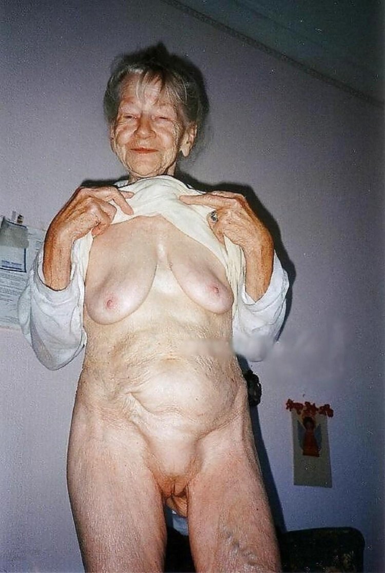 Old woman naked
