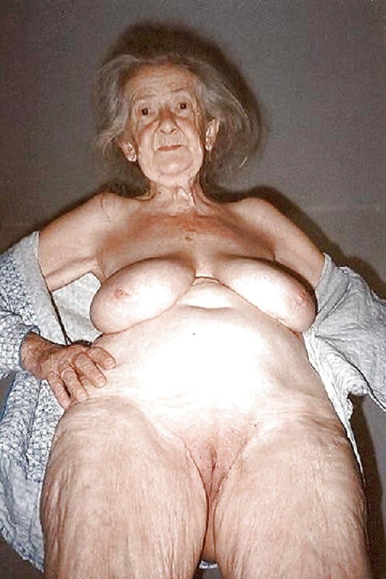 Very old decrepit grandmother naked
