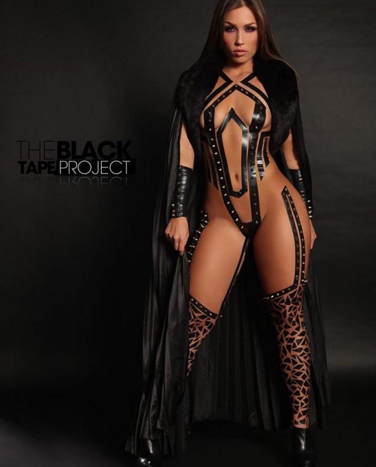 Nicole Medzhia in Black Tape Project