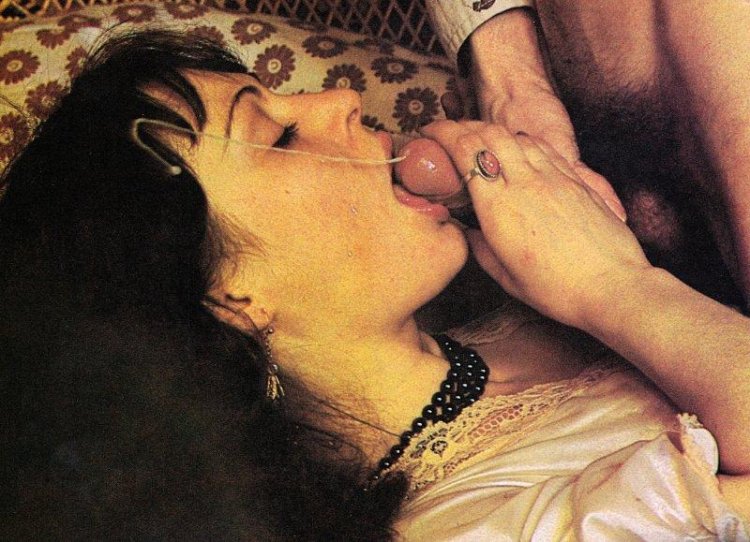 Retro Cumshot