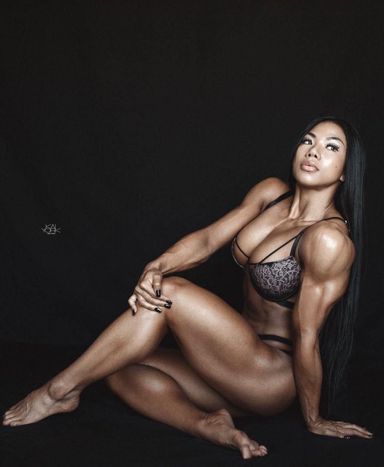 Tina Nguyen Bodybuilding
