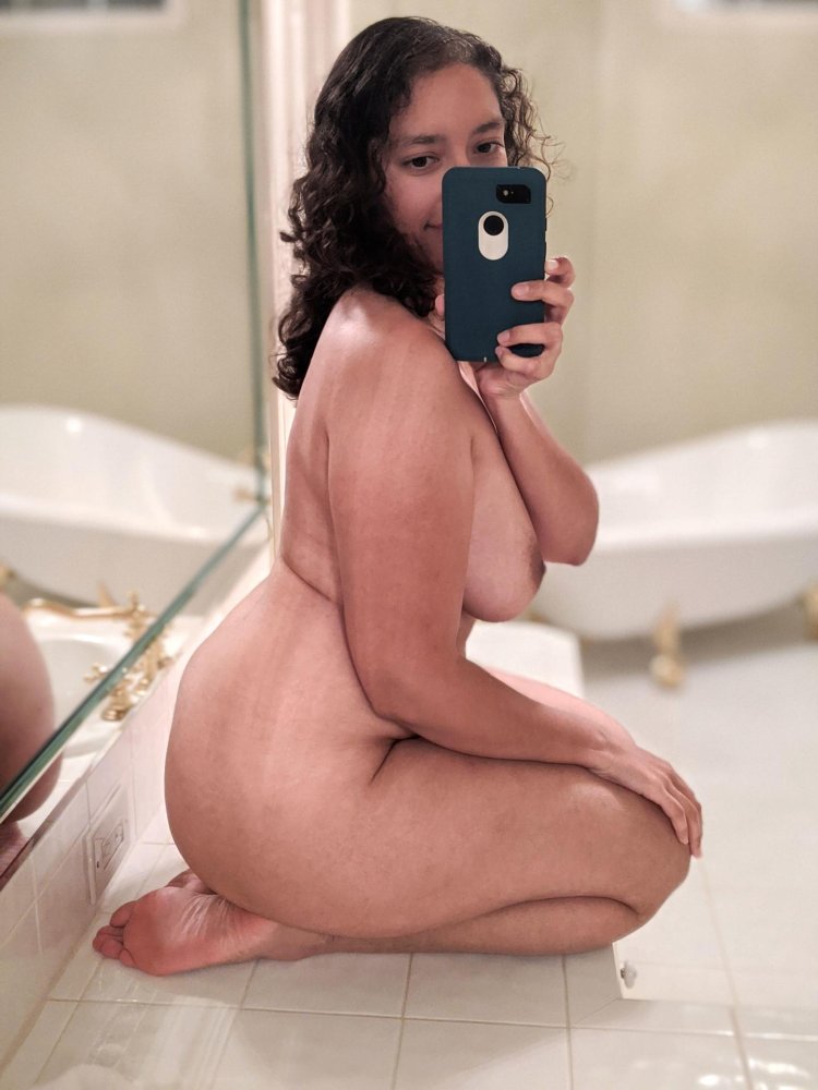 Thick sexy women