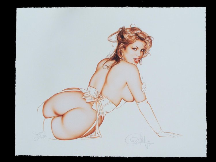 Olivia de Berardinis Pin