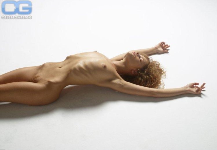 Julia yaroshenko Yulia