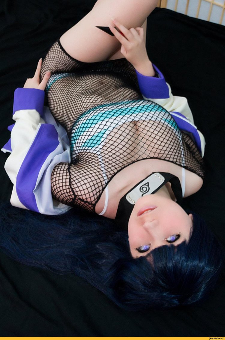 Hinata Hyuuga cosplay hentai
