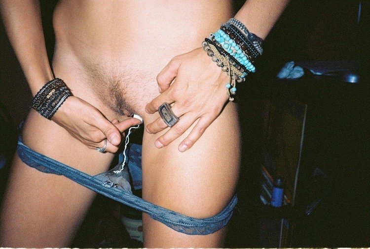 Girls without panties with tampons