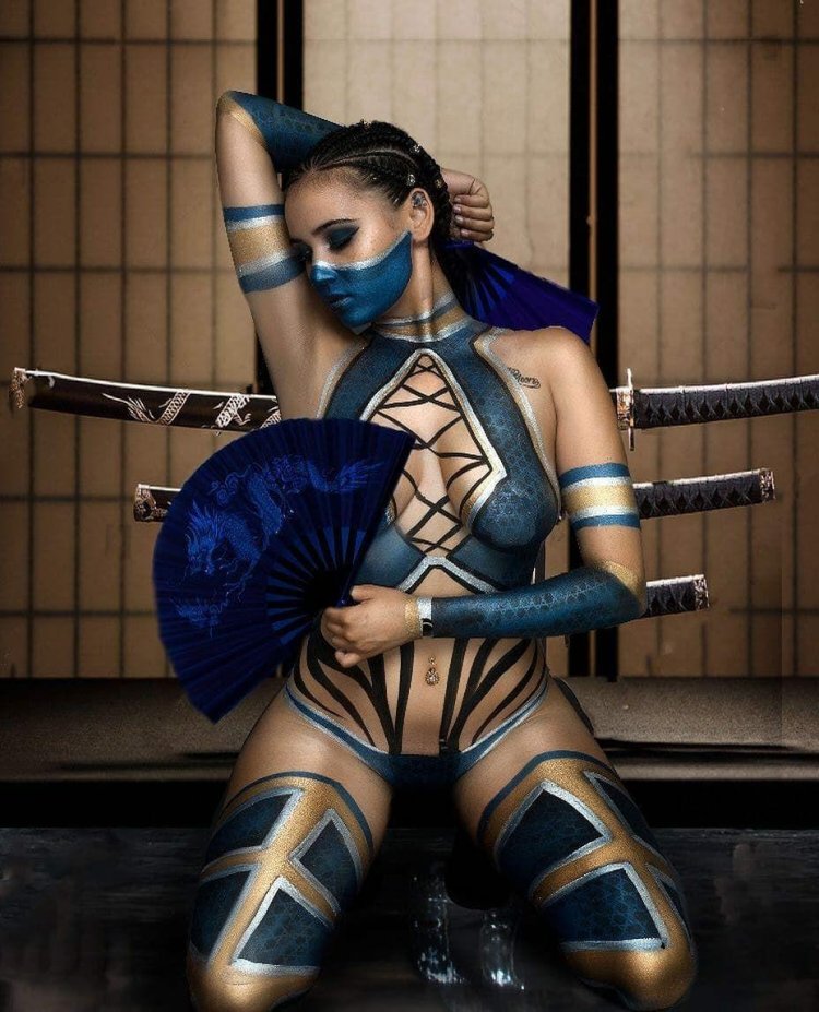 Mortal Kitana