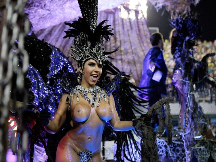 Andrea Martins Brazil Carnival