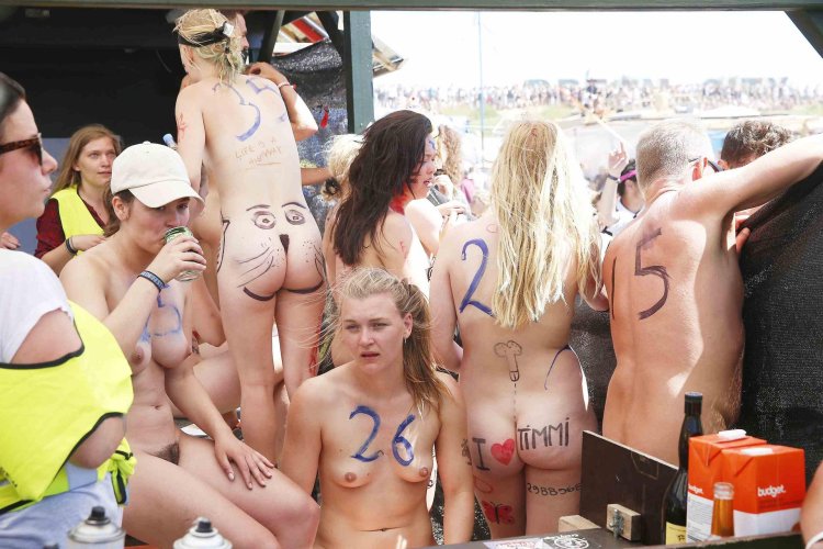 Naked festival