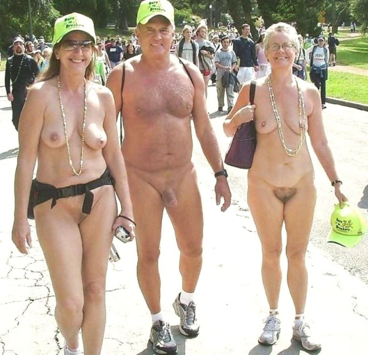 Older nudists at the festival