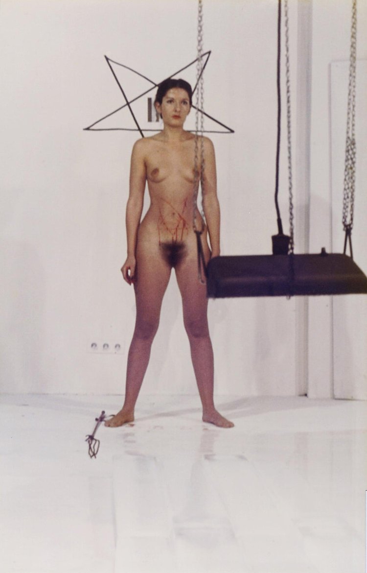Performance Marina Abramovich