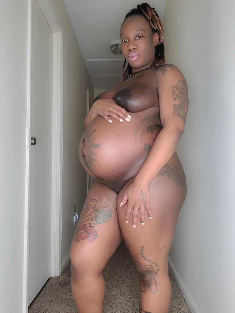 Naked pregnant black women