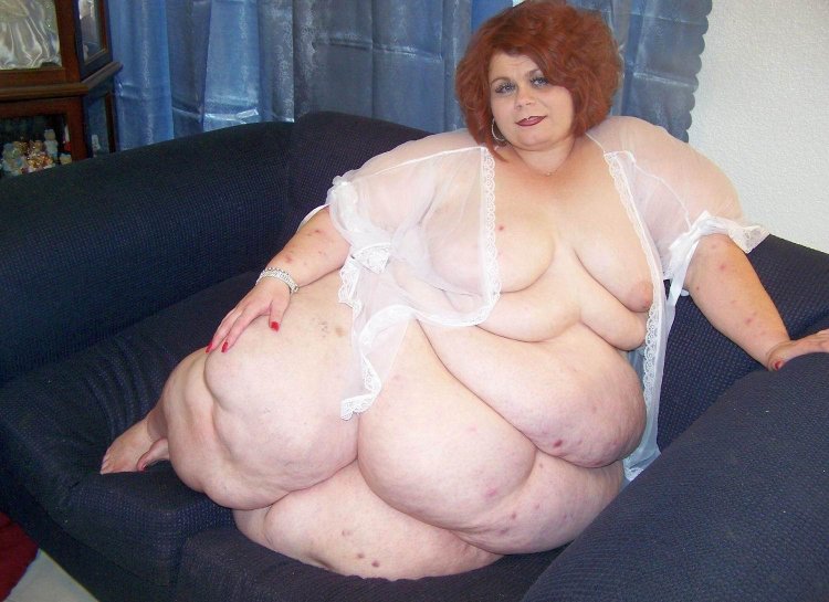 The most greasy naked women