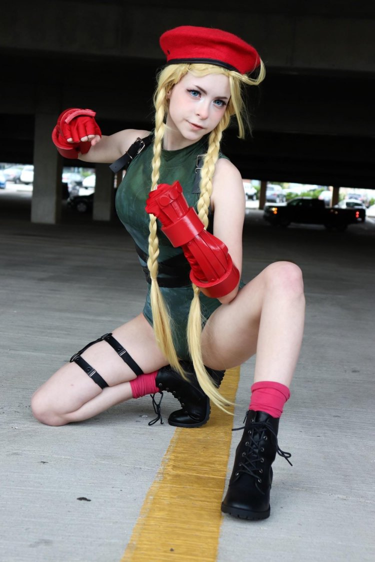 Kammy White Cosplay