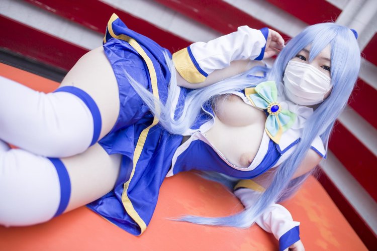 Konosuba aqua cosplay Hentai
