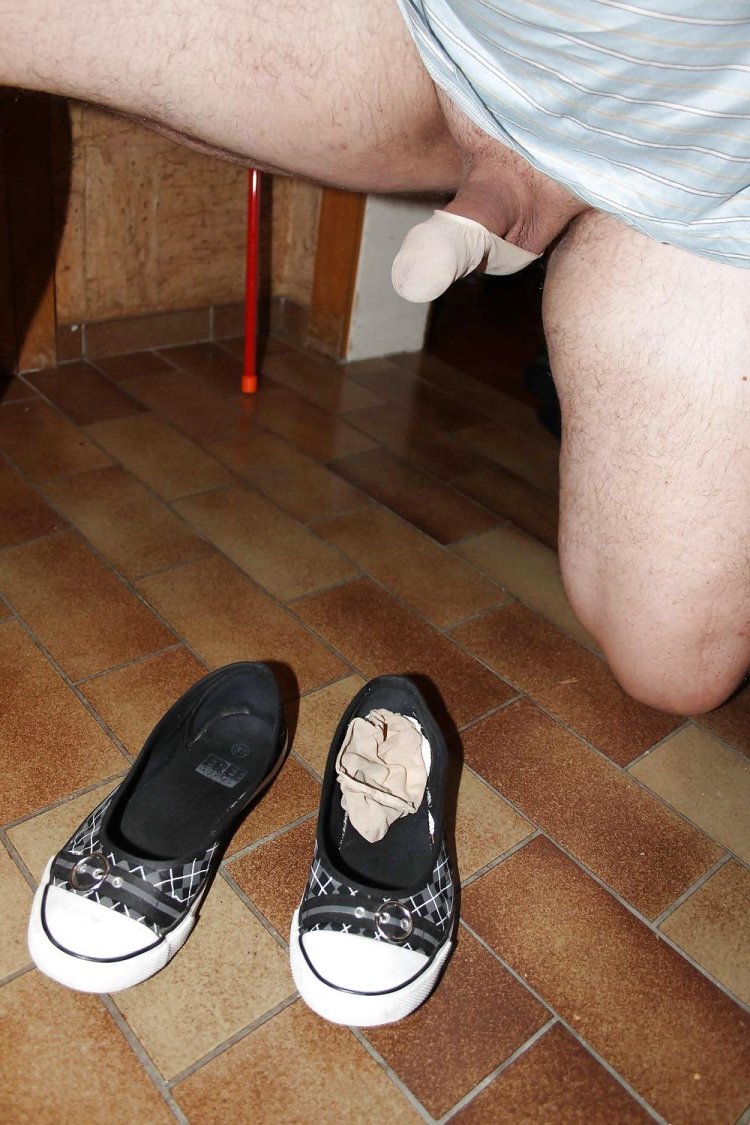 Footjob in beautiful socks