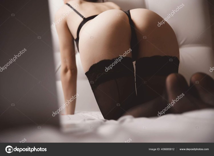 Beautiful ass in stockings