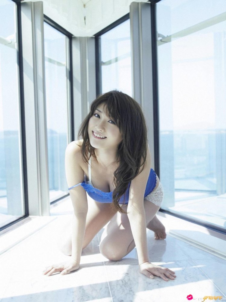 Japanese model Mikie Hara