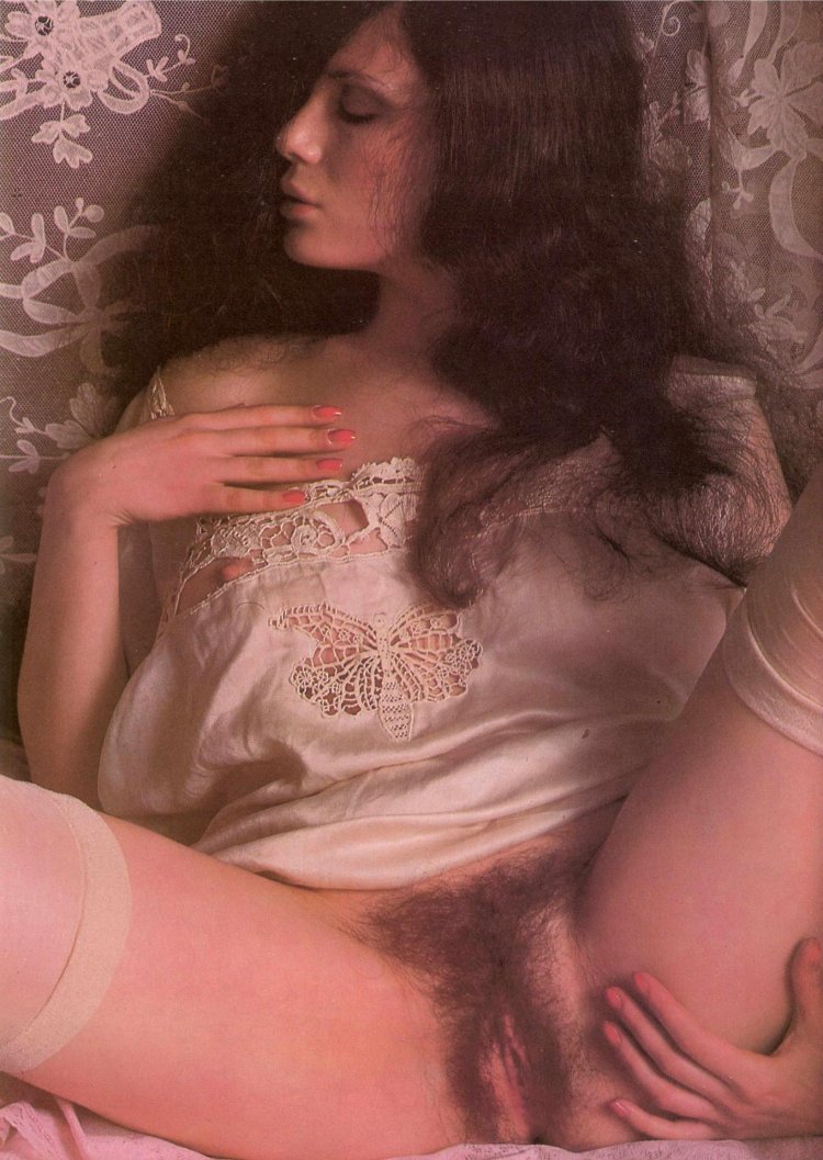 Hairy pussy retro beauties
