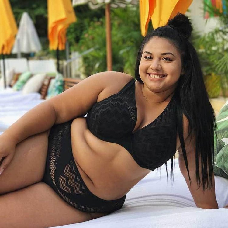 Diana Sirokai Height weight