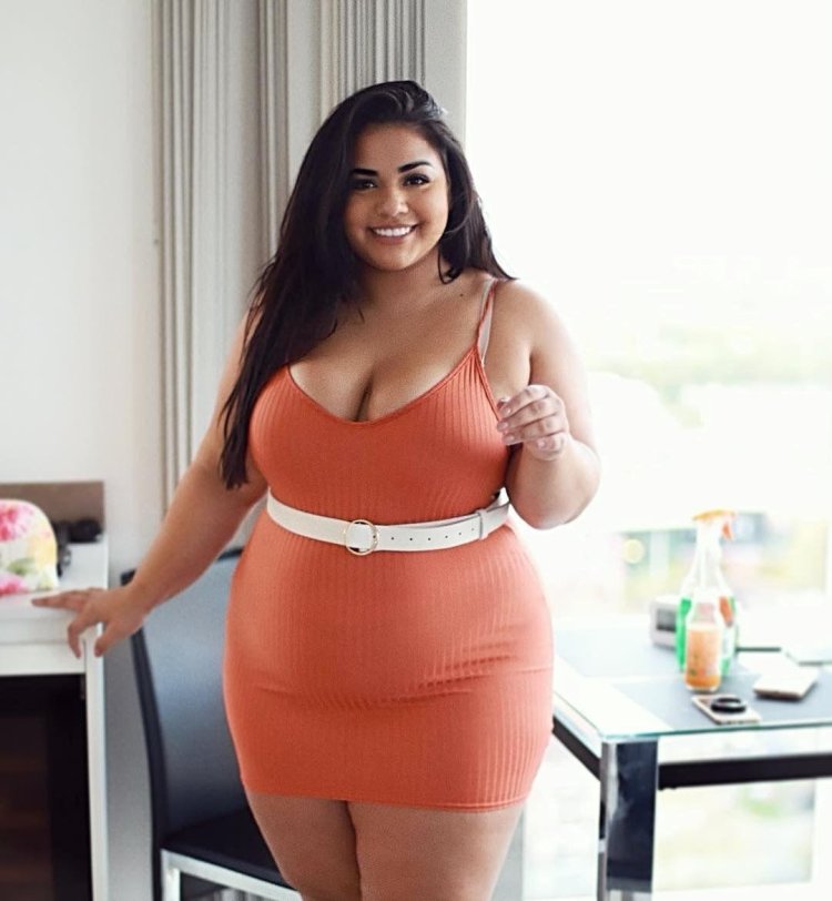 Diana Sirokai Model Saiz