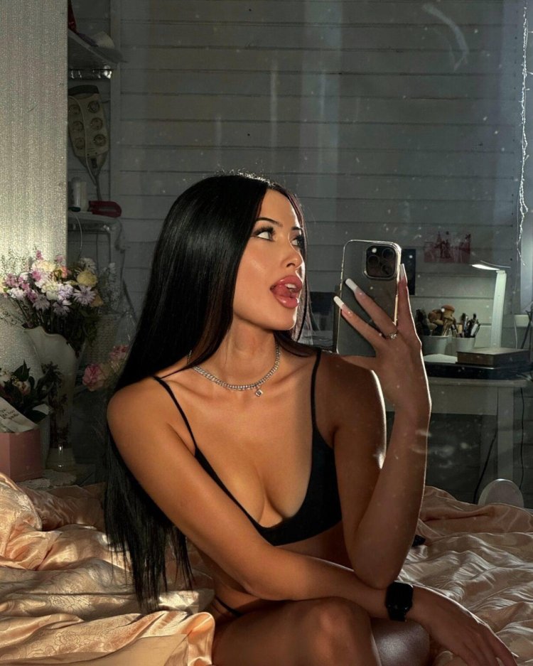 Dilara Zinatullina Selfie