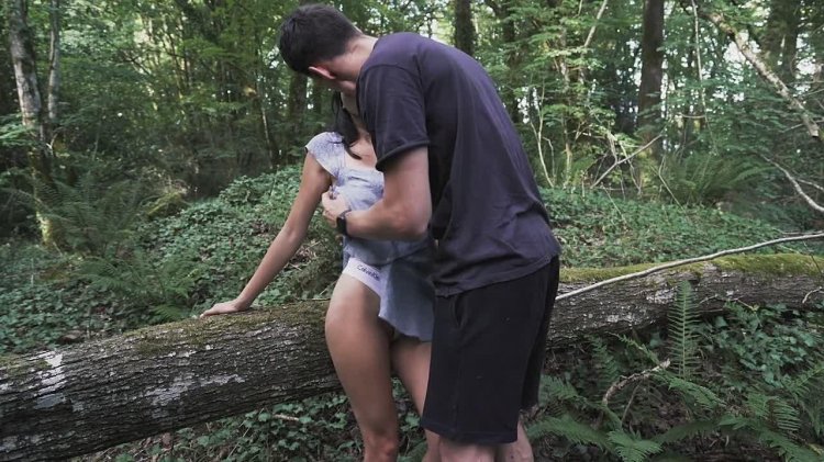 Sex in the forest porn