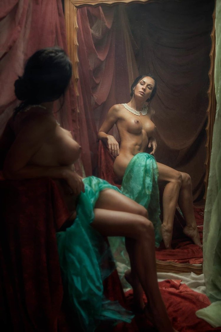 In the style of nude