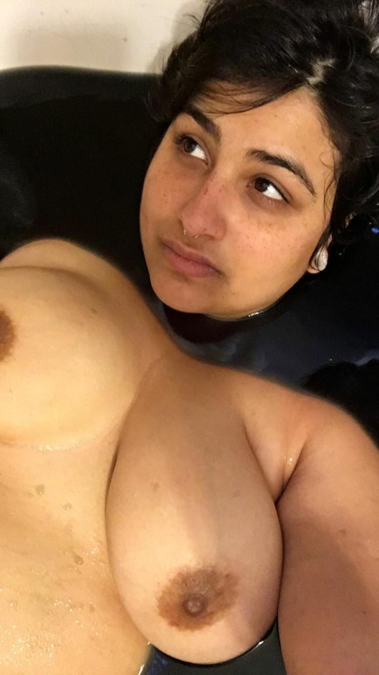 Big boobs wife