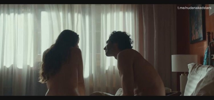 The actress is naked