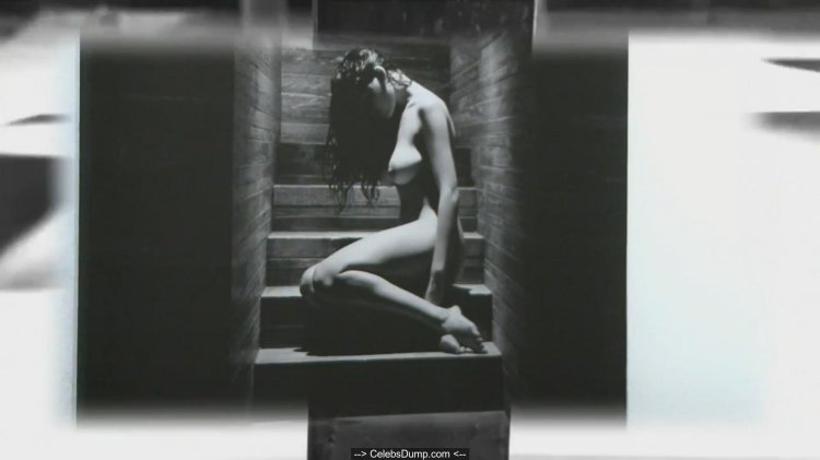 Leticia Caste intimate