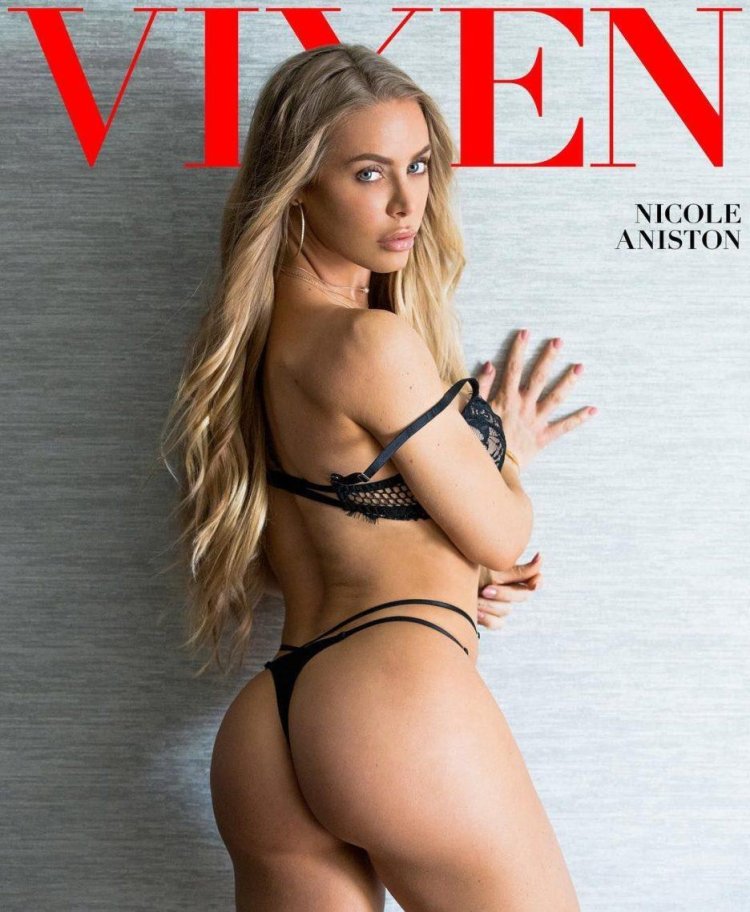 Nicole aniston vixen