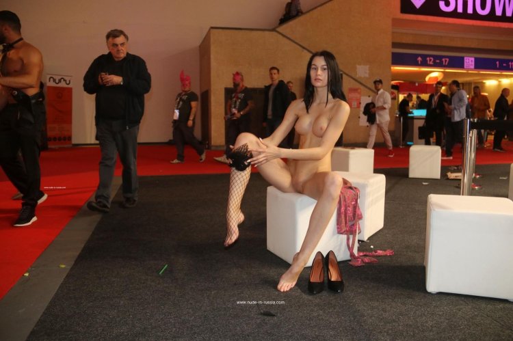 Cmnf - Nastya on the show Venus Berlin