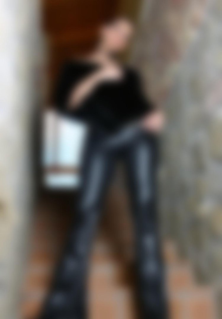 Leather pants of cerebral ration