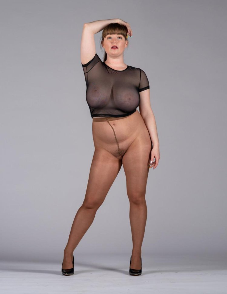Large female tights
