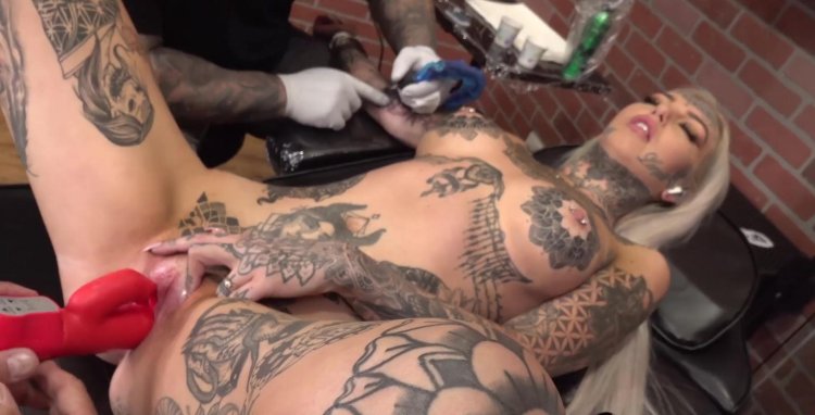 Amber Tattooed XXX