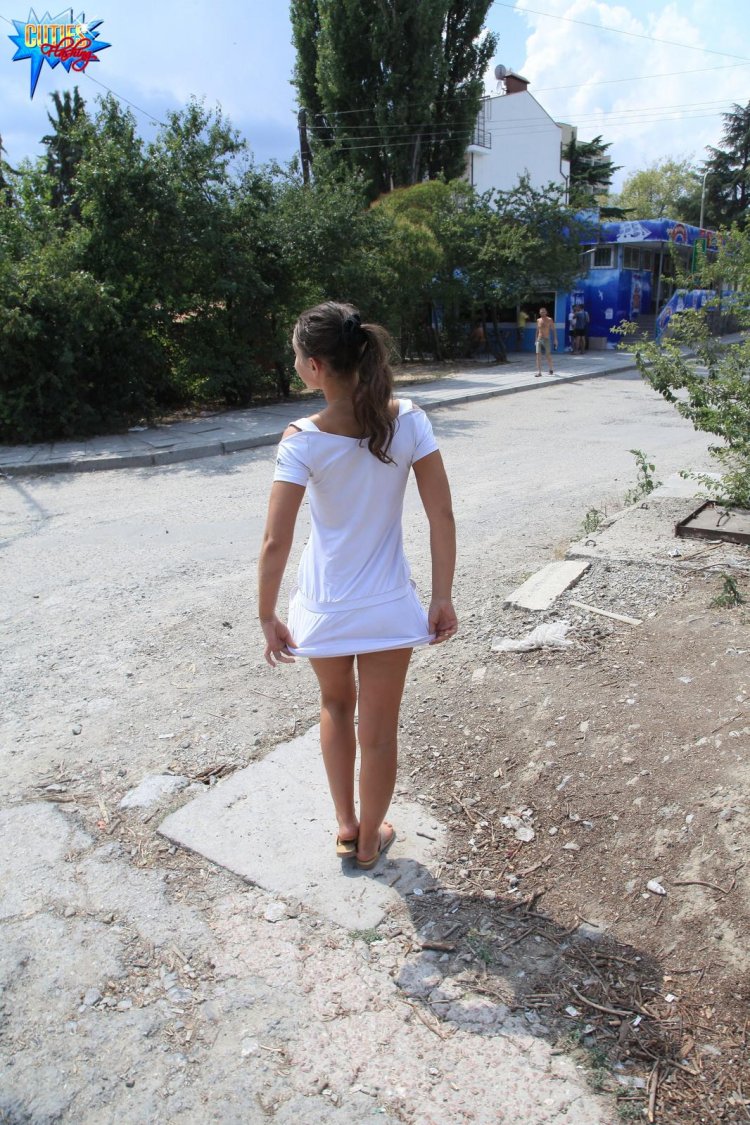 The dress shines through