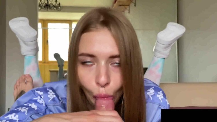 I made a blowjob to friend