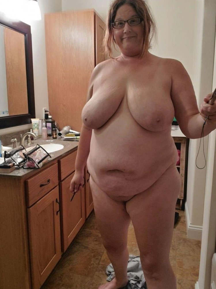 Fat woman naked