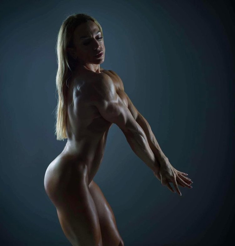 Bodybuilding girl