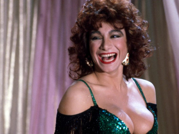 Carmen Mora in Youth