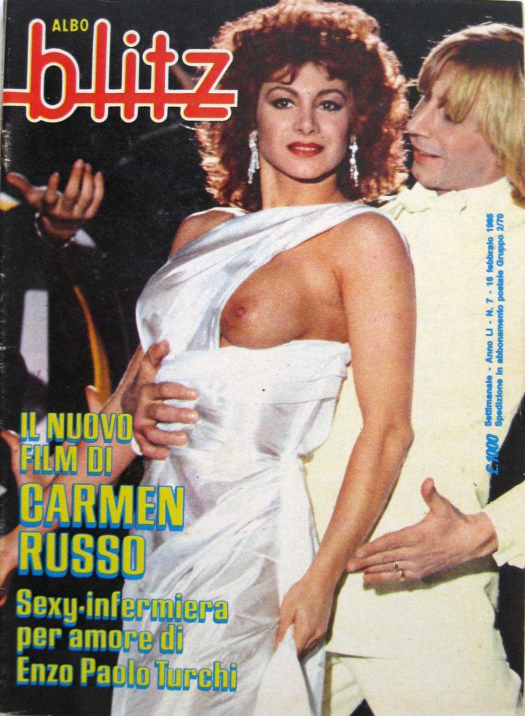 Natalia Nekoda playing