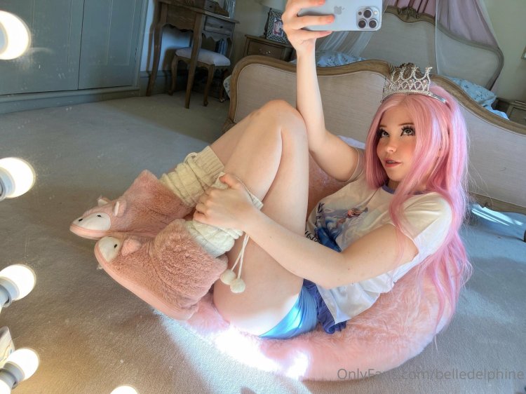 Belle delphine princess peach