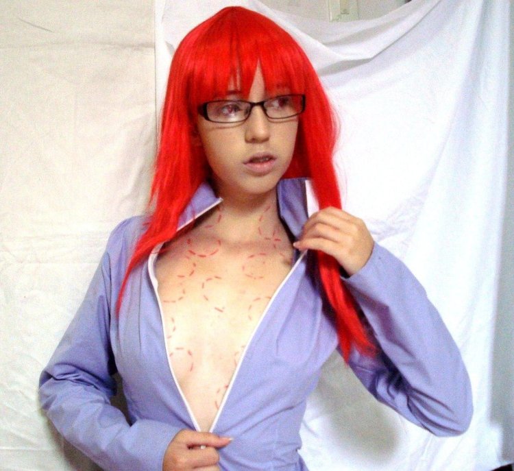 Karin Naruto cosplay