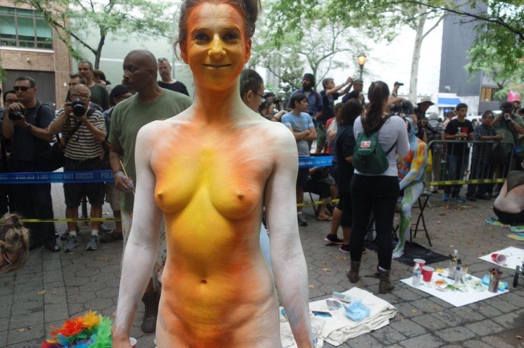 Amsterdam bodypainting day